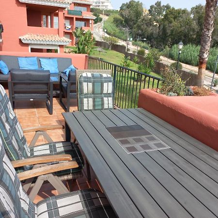 Apartamento Jardines De มานิลบา ภายนอก รูปภาพ