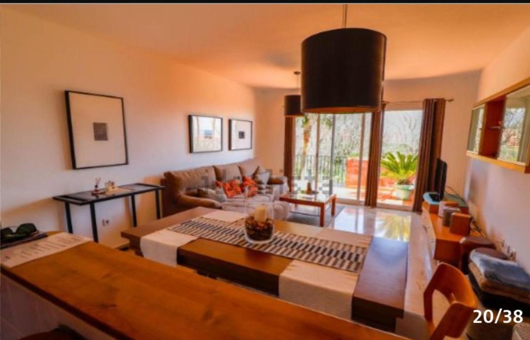 Apartamento Jardines De มานิลบา ภายนอก รูปภาพ