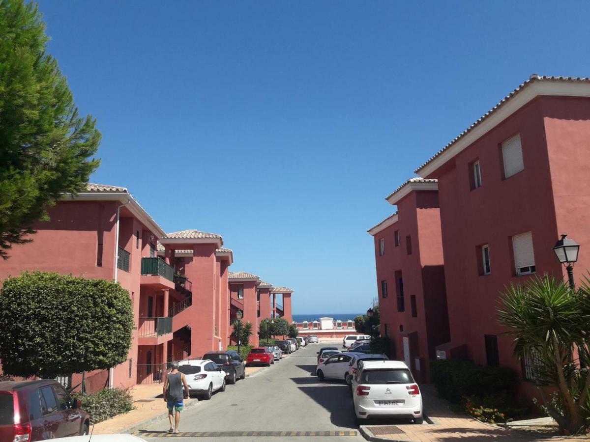 Apartamento Jardines De มานิลบา ภายนอก รูปภาพ
