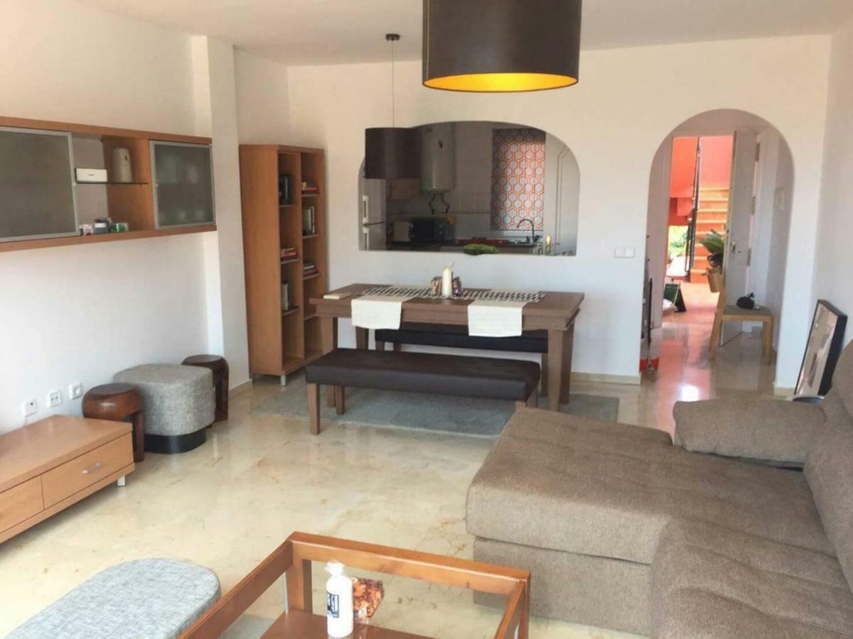 Apartamento Jardines De มานิลบา ภายนอก รูปภาพ