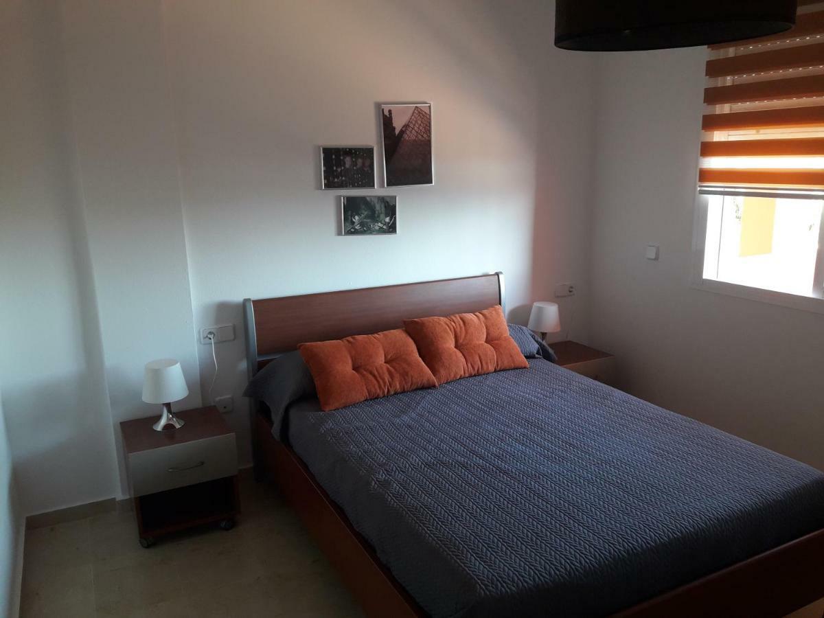 Apartamento Jardines De มานิลบา ภายนอก รูปภาพ
